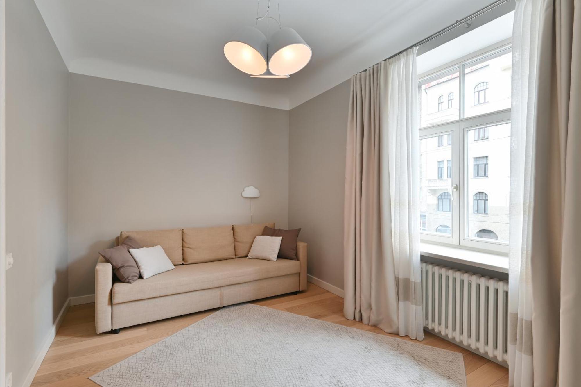 Modern 2-Bdrm Centre Apartment Riga Buitenkant foto